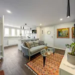 Apartmán Stysia Superior By Bookinghost